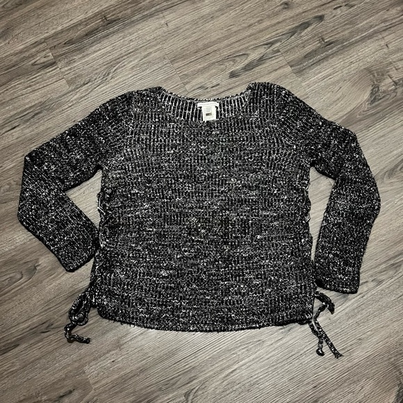 American Eagle Ladies S Black & White Side-Laced Sweater - Picture 3 of 16